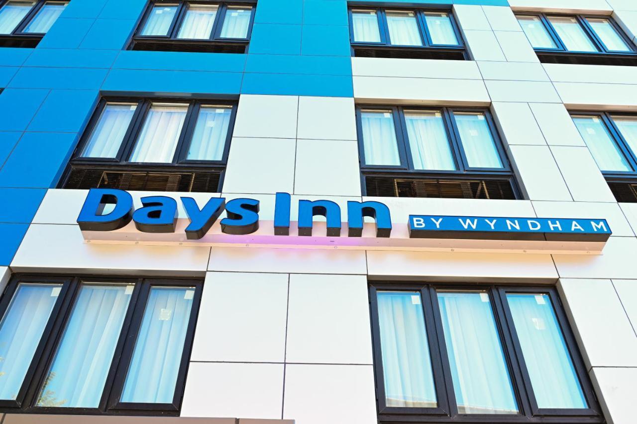 Days Inn By Wyndham Bronx Nyc New York Eksteriør bilde